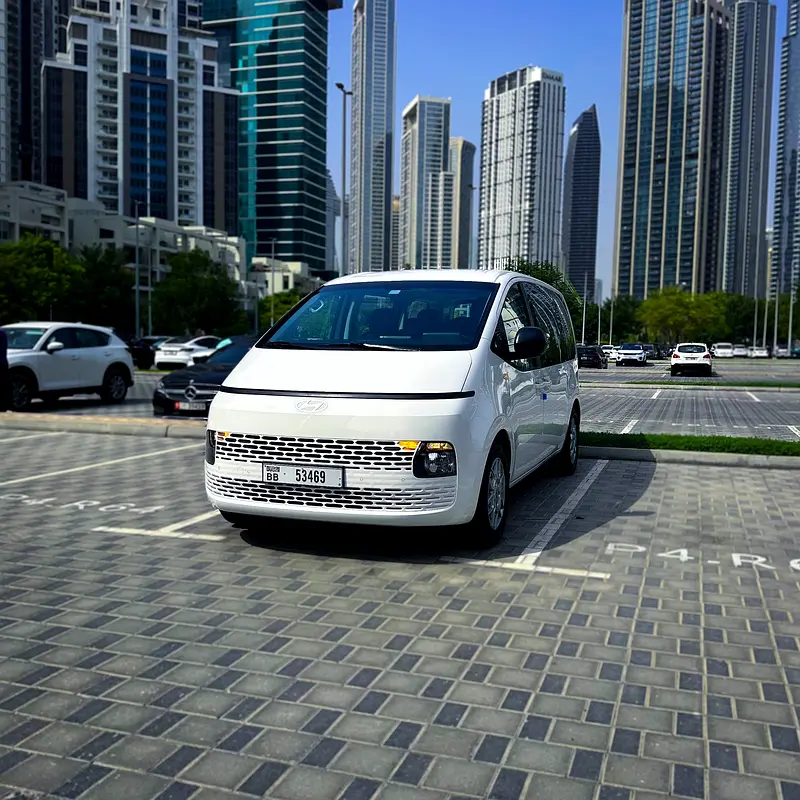 HYUNDAI STARIA 2025