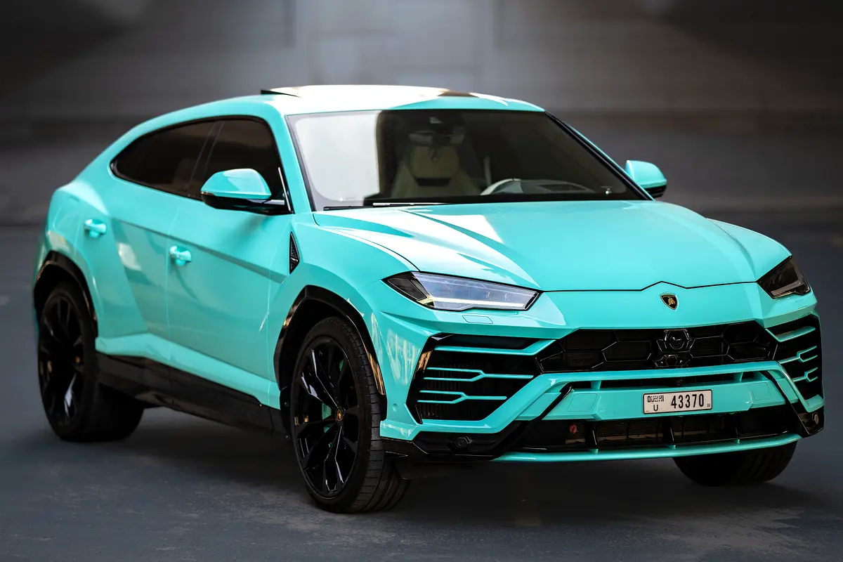 LAMBORGHINI URUS 2020