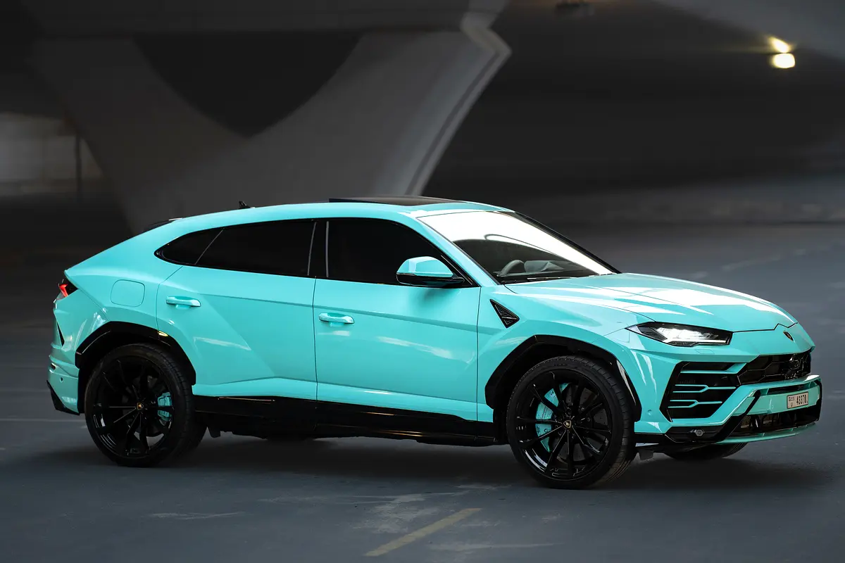 LAMBORGHINI URUS 2020