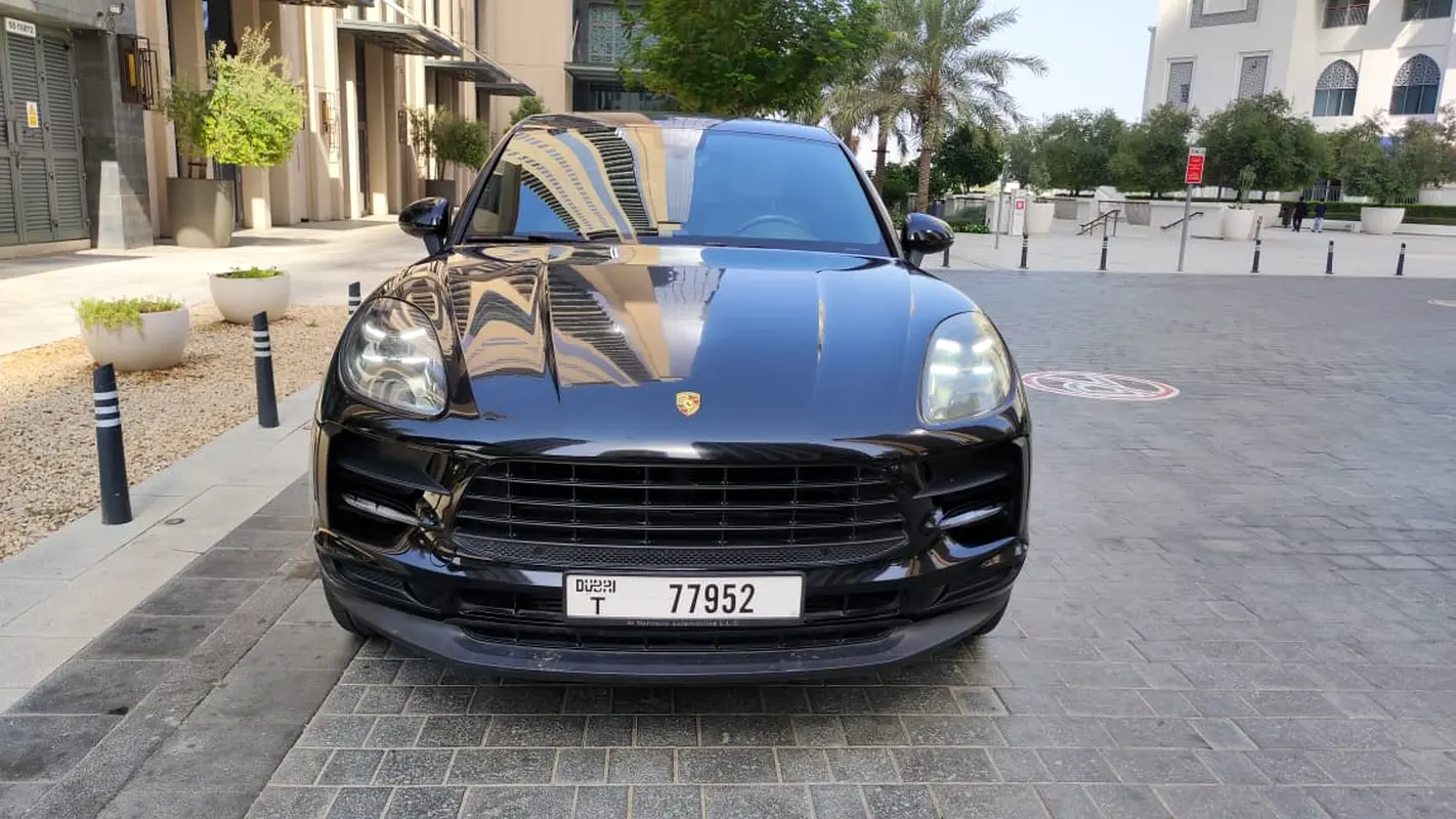 بورش ماكان 2021