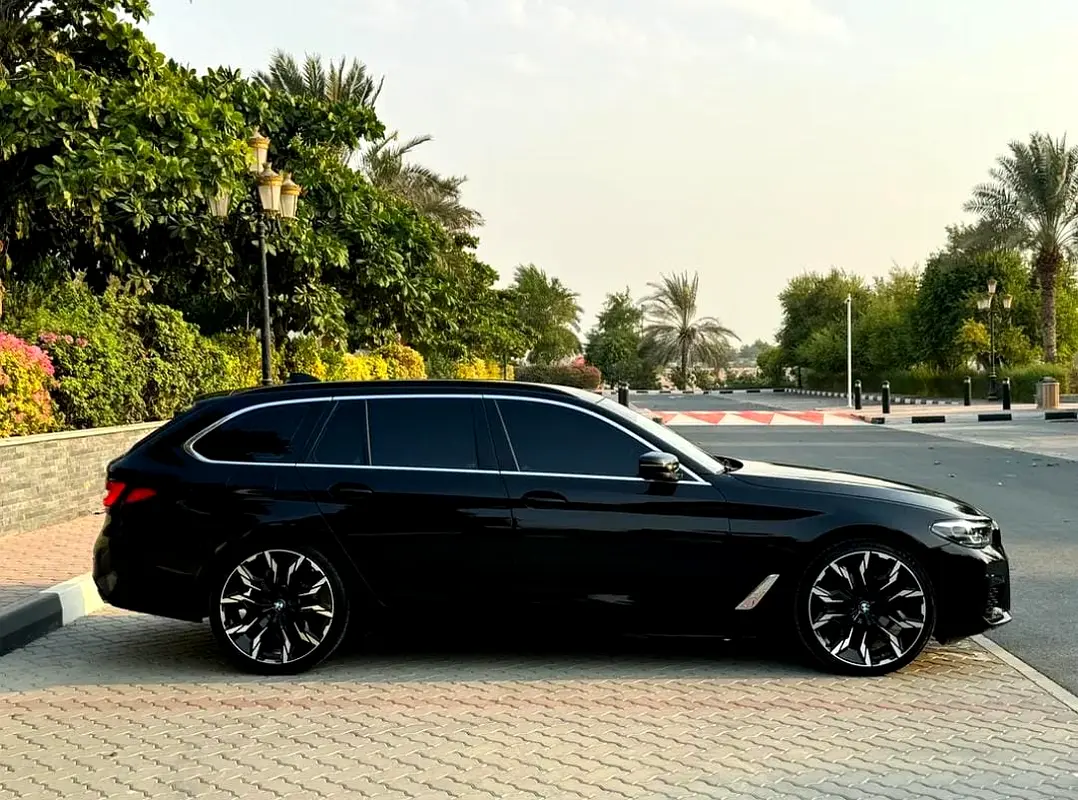 بي أم دبليو 5 SERIES 2022