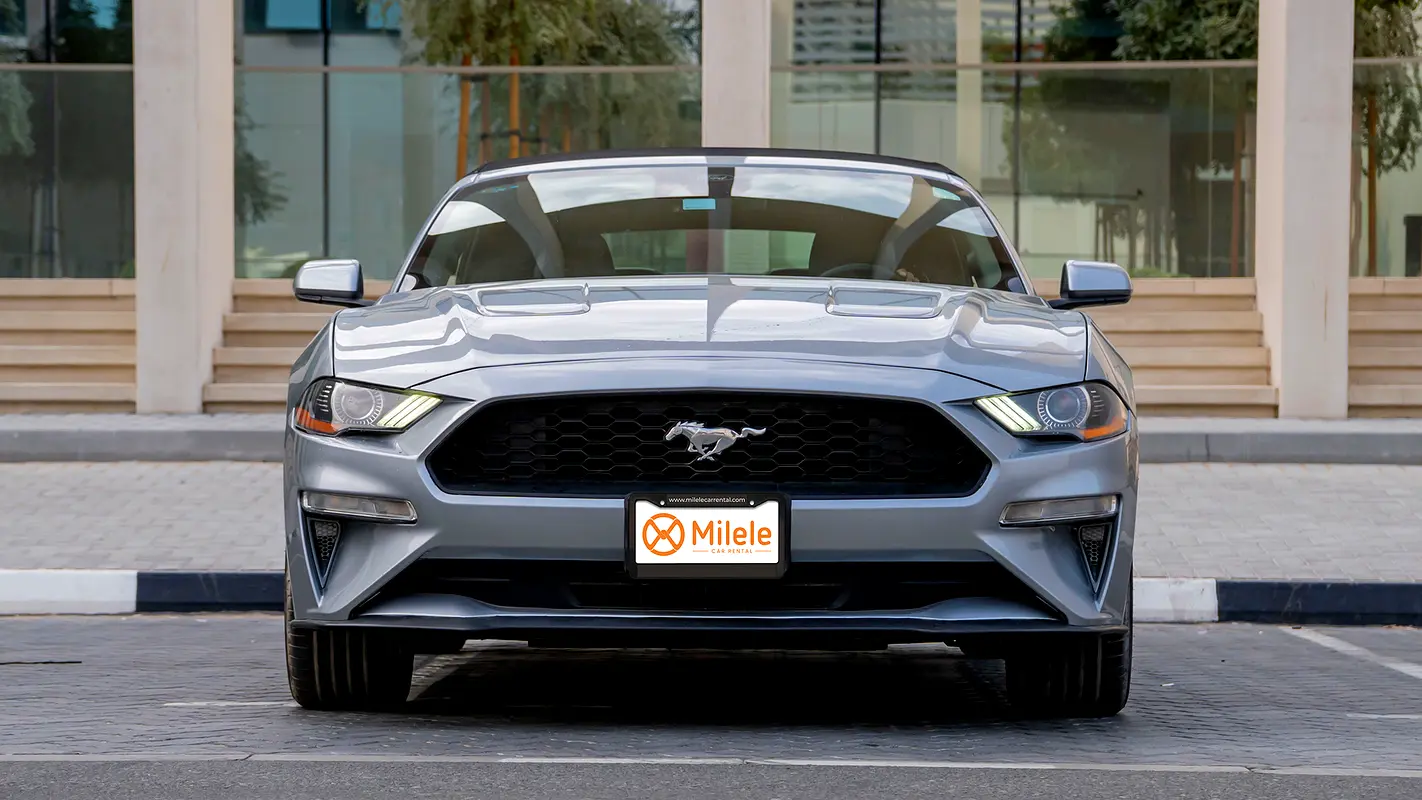 FORD MUSTANG 2024