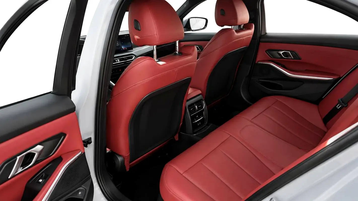 BMW 3 SERIES 2024