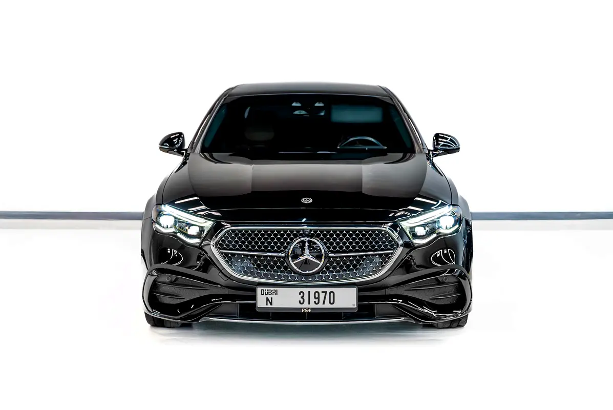 مرسيدس E Class 2024