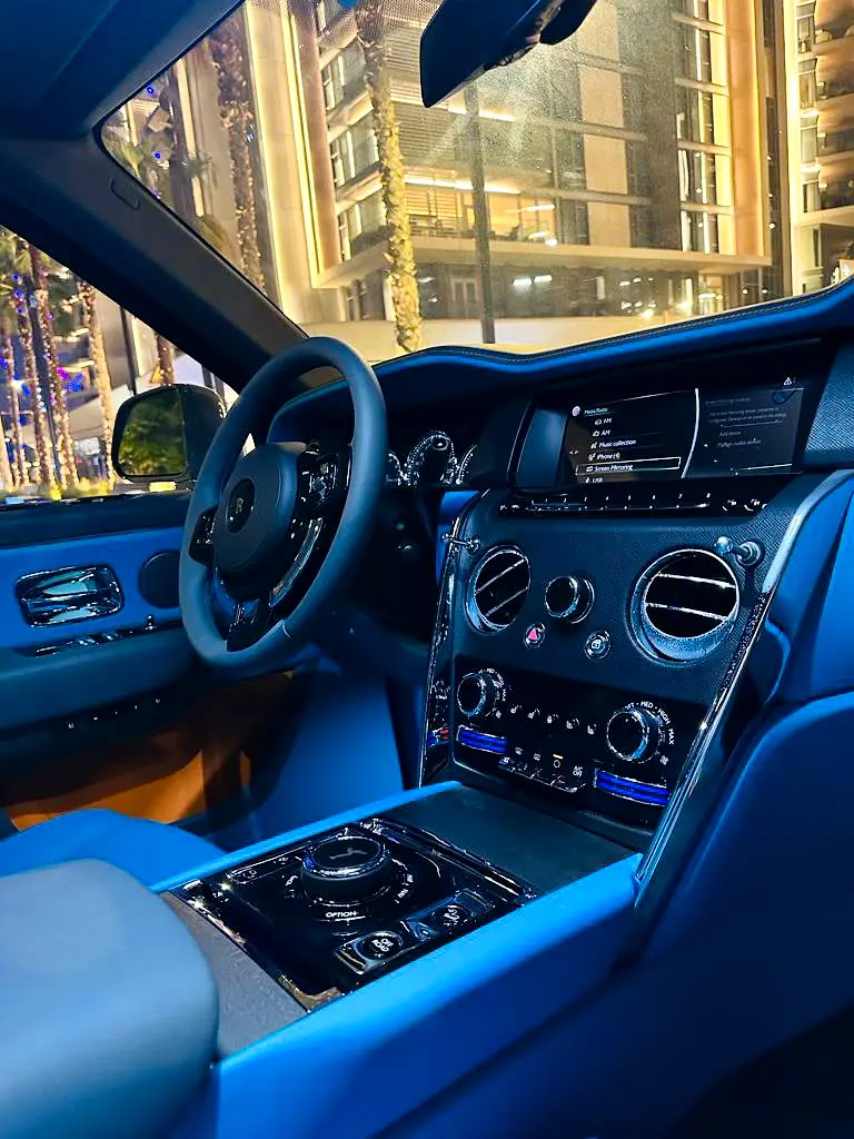 ROLLS ROYCE CULLINAN 2024