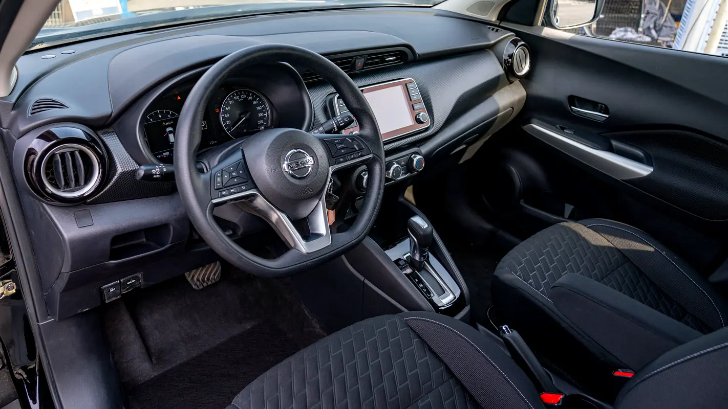 NISSAN KICKS 2024