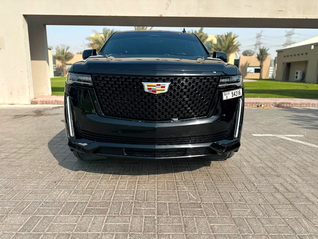 كادليك إسكاليد 2023