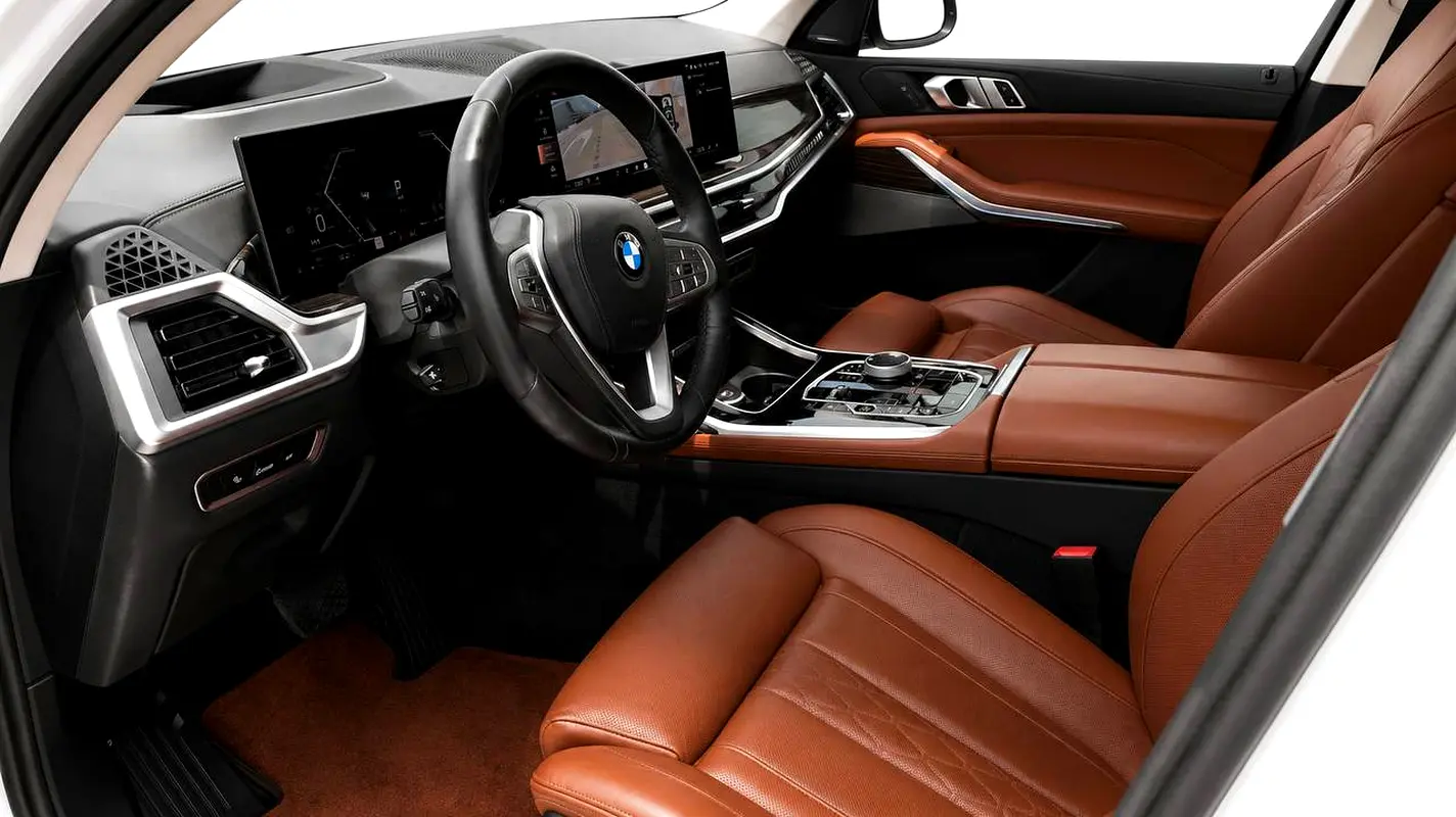 BMW X7 2025