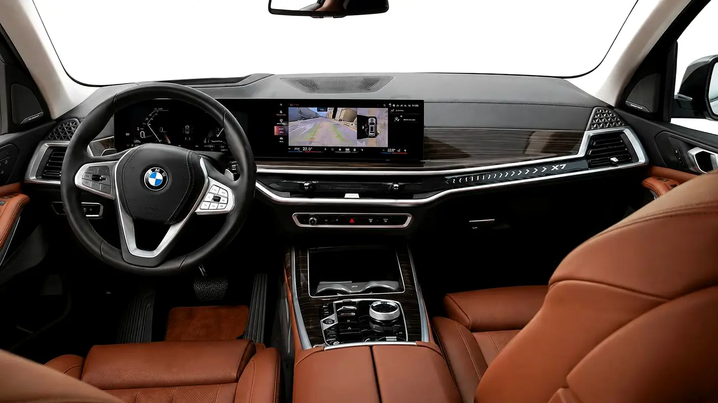 BMW X7 2025