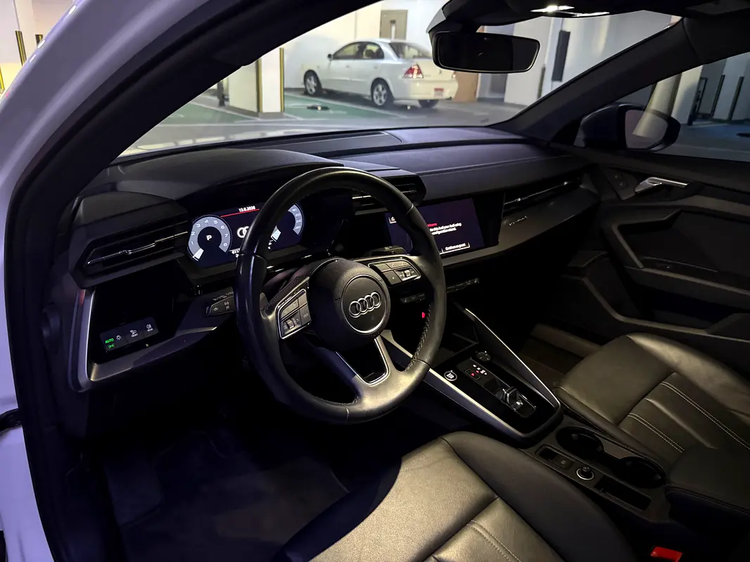 AUDI A3 2024