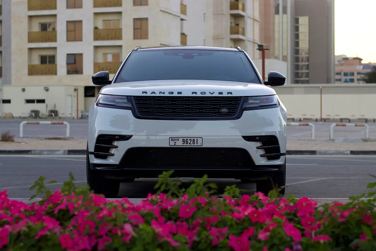 LAND ROVER VELAR 2024