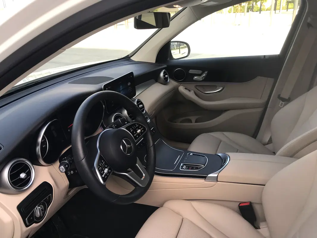 MERCEDES GLC CLASS 2021