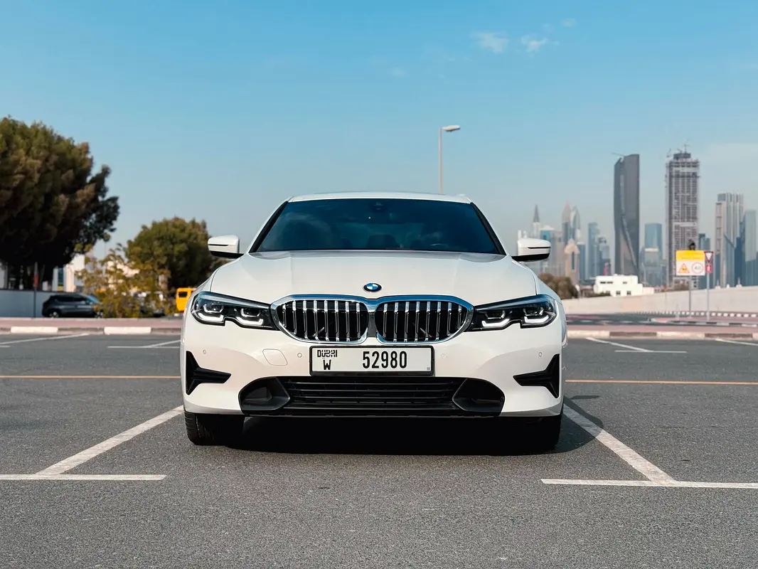 بي أم دبليو 3 SERIES 2021