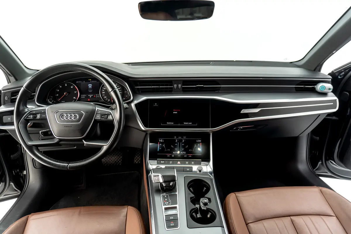 AUDI A6 2023