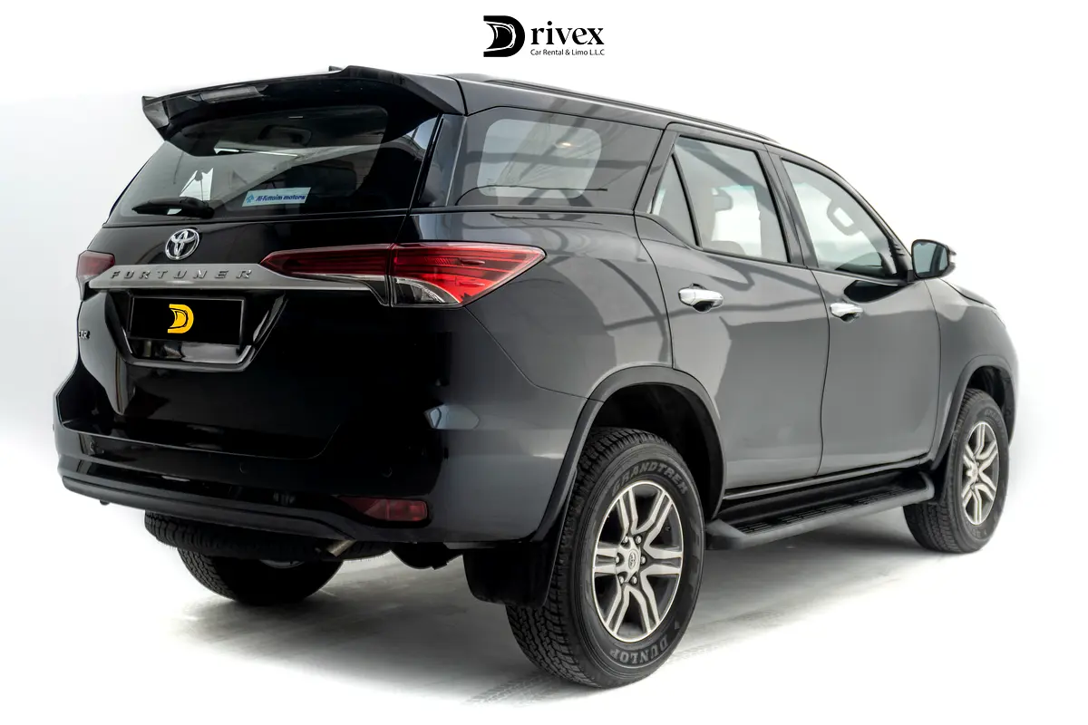 TOYOTA FORTUNER 2025