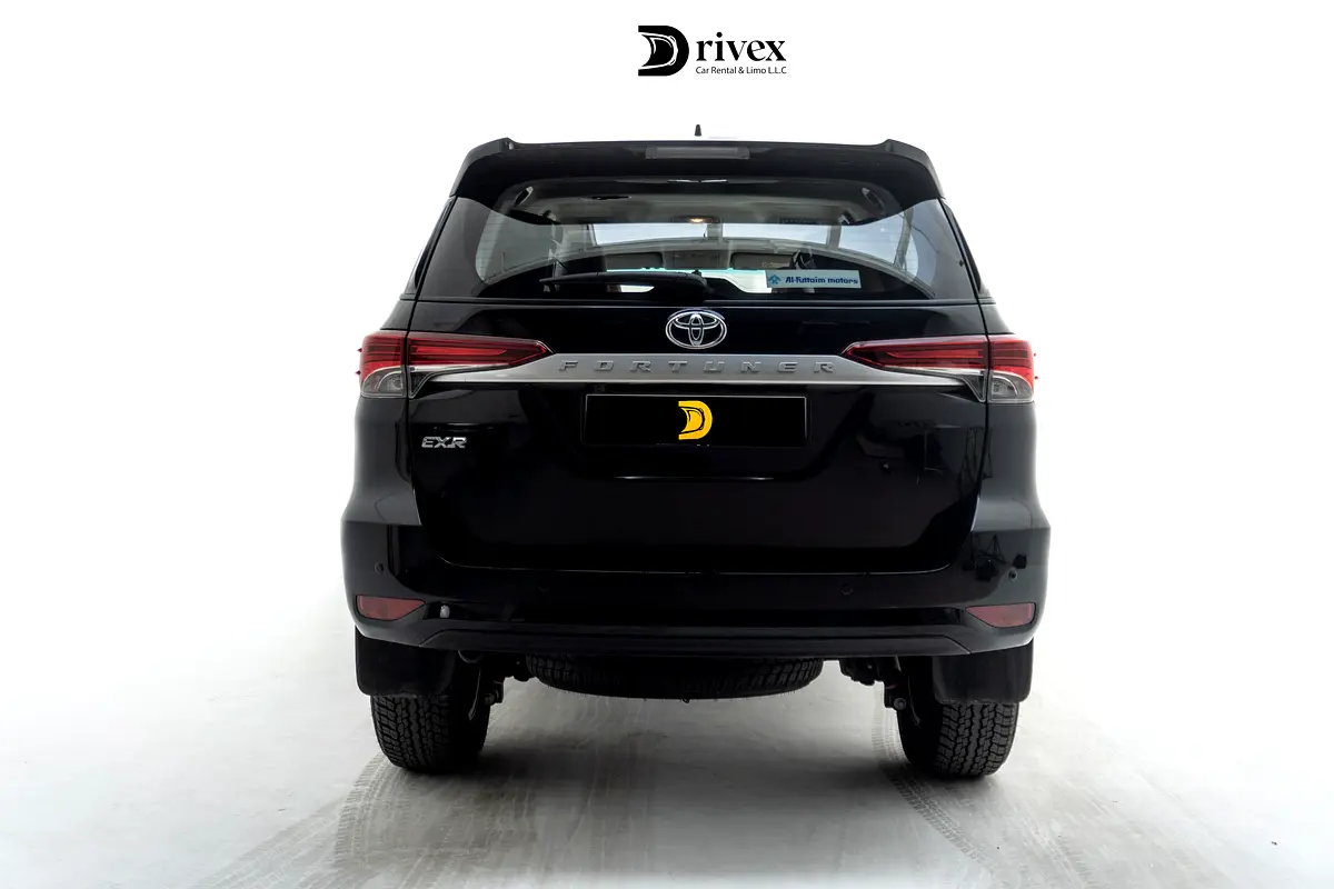 TOYOTA FORTUNER 2025