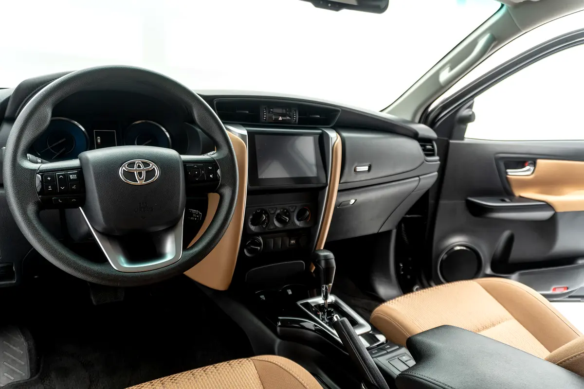 TOYOTA FORTUNER 2025