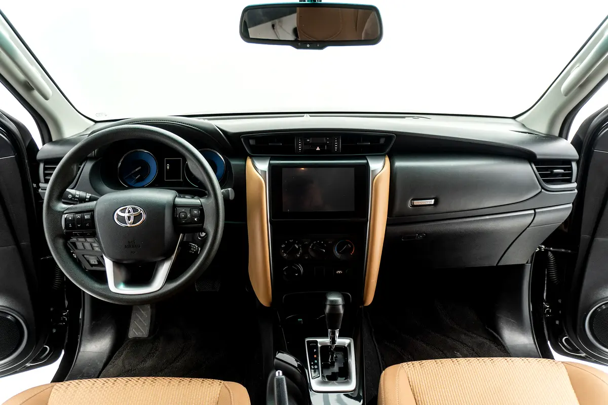 TOYOTA FORTUNER 2025