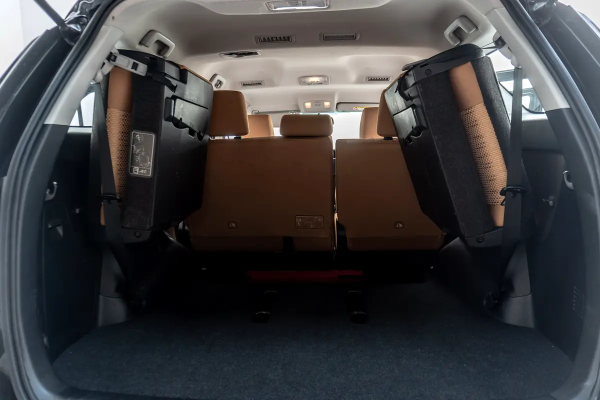 TOYOTA FORTUNER 2025