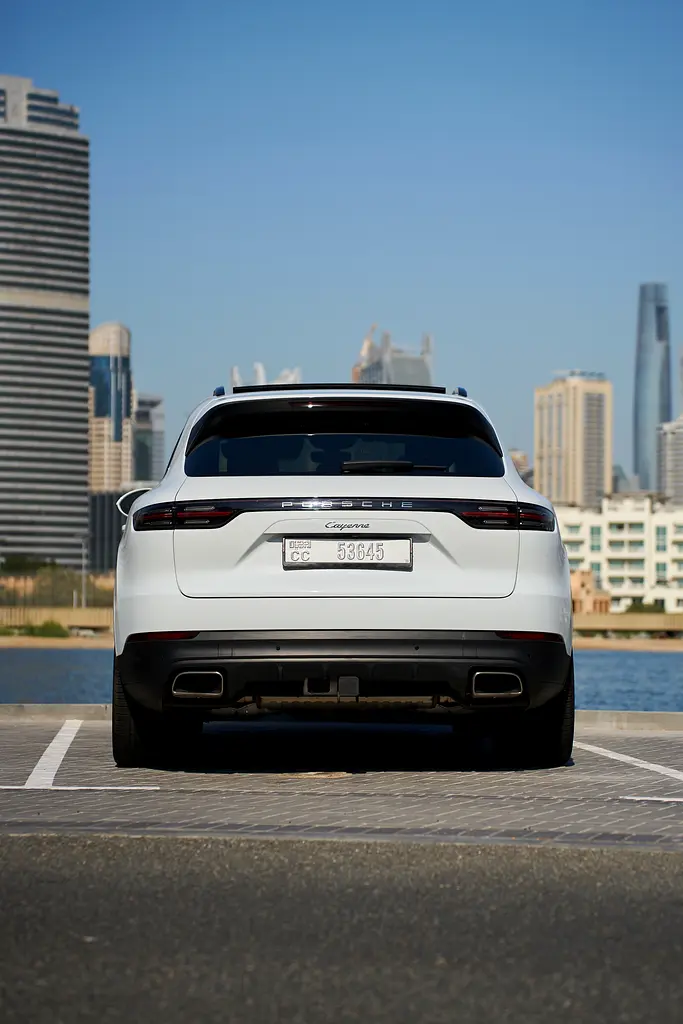 PORSCHE CAYENNE 2023