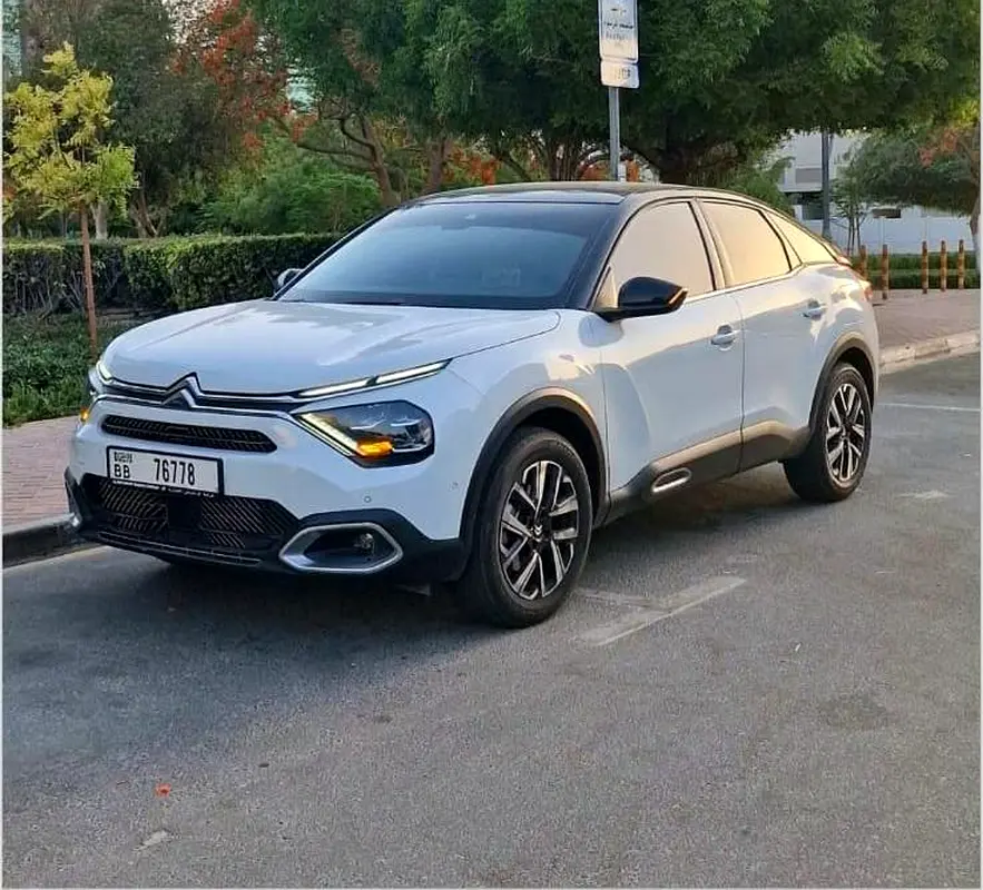 سيتروين C4 2025