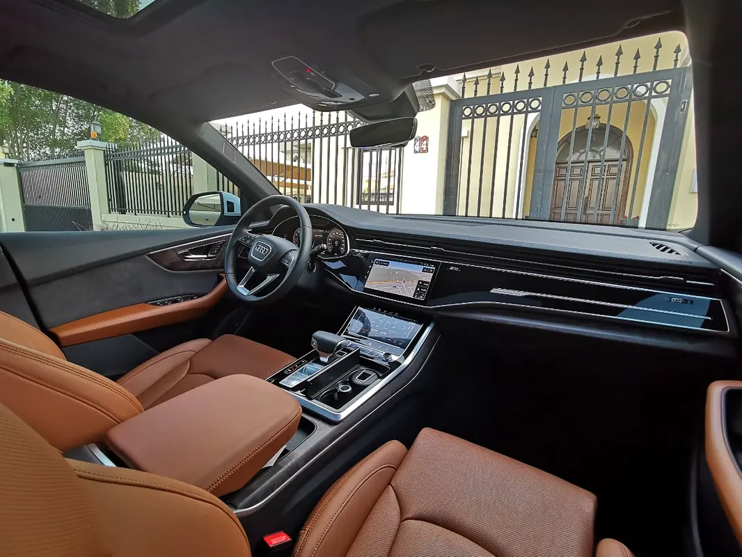 AUDI Q8 2022