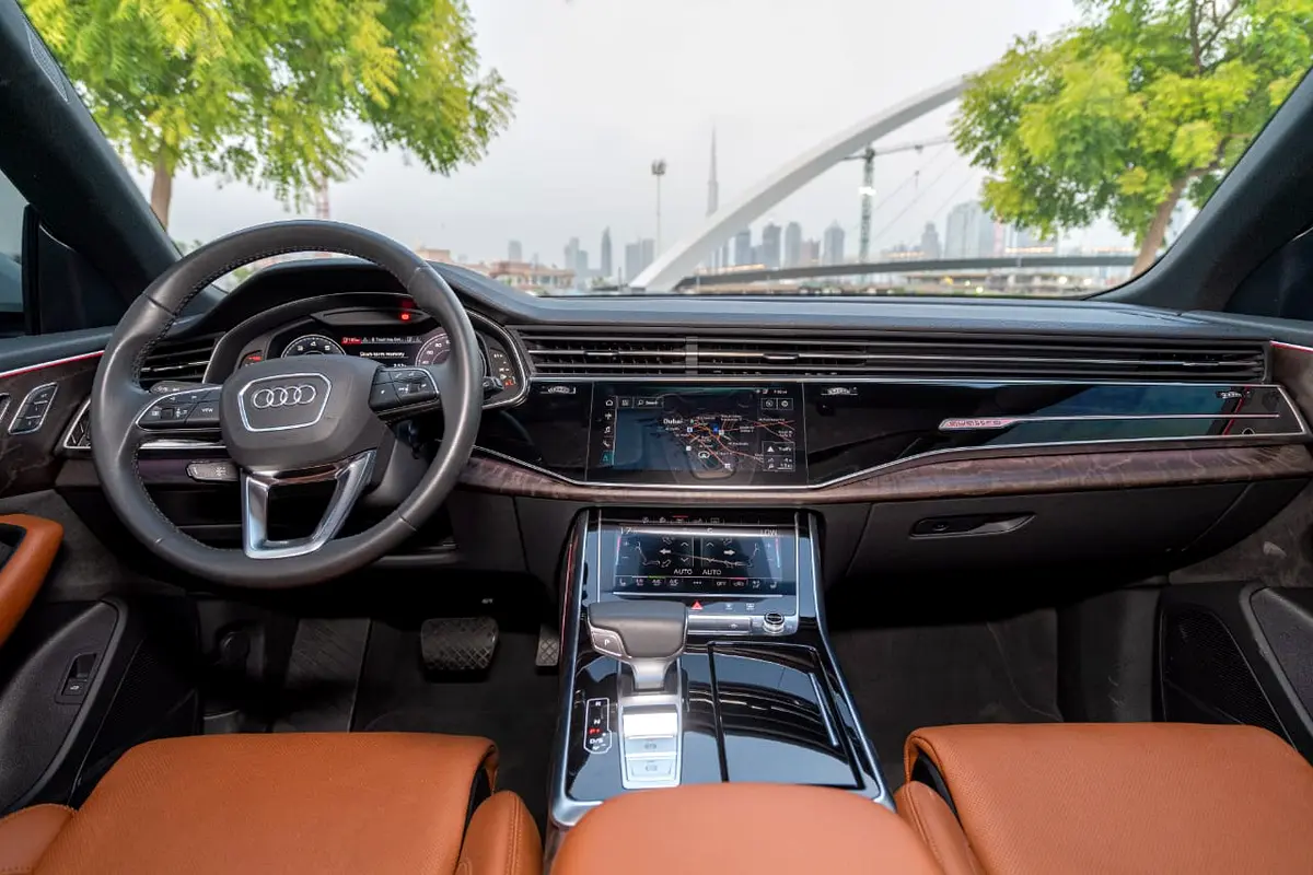 AUDI Q8 2022