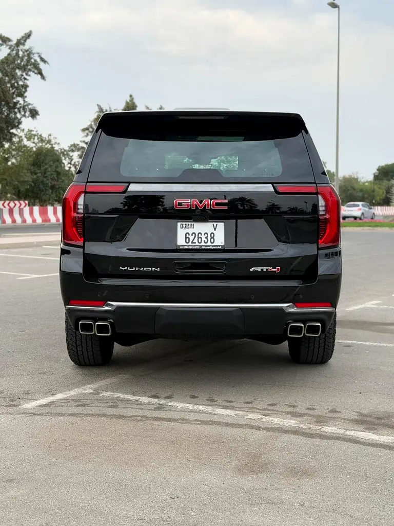 GMC YUKON 2025