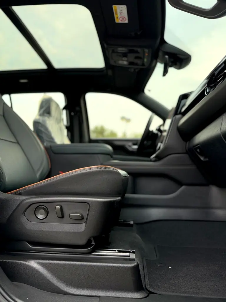 GMC YUKON 2025