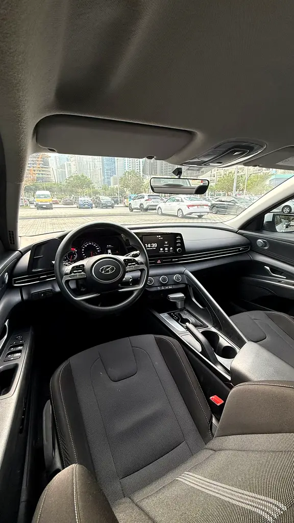 HYUNDAI ELANTRA 2023