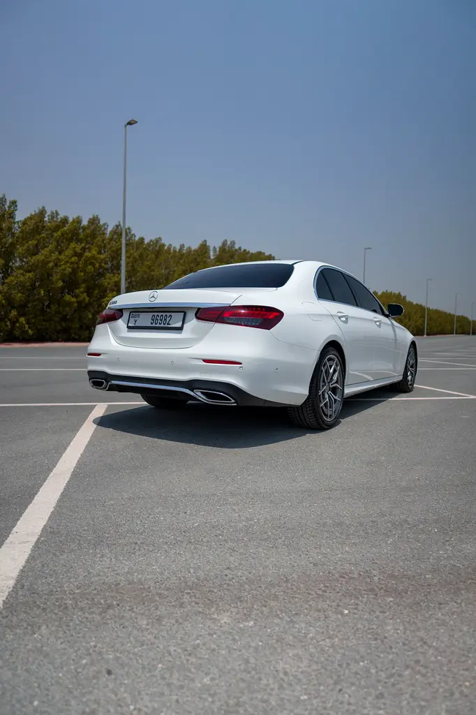 MERCEDES E Class 2022