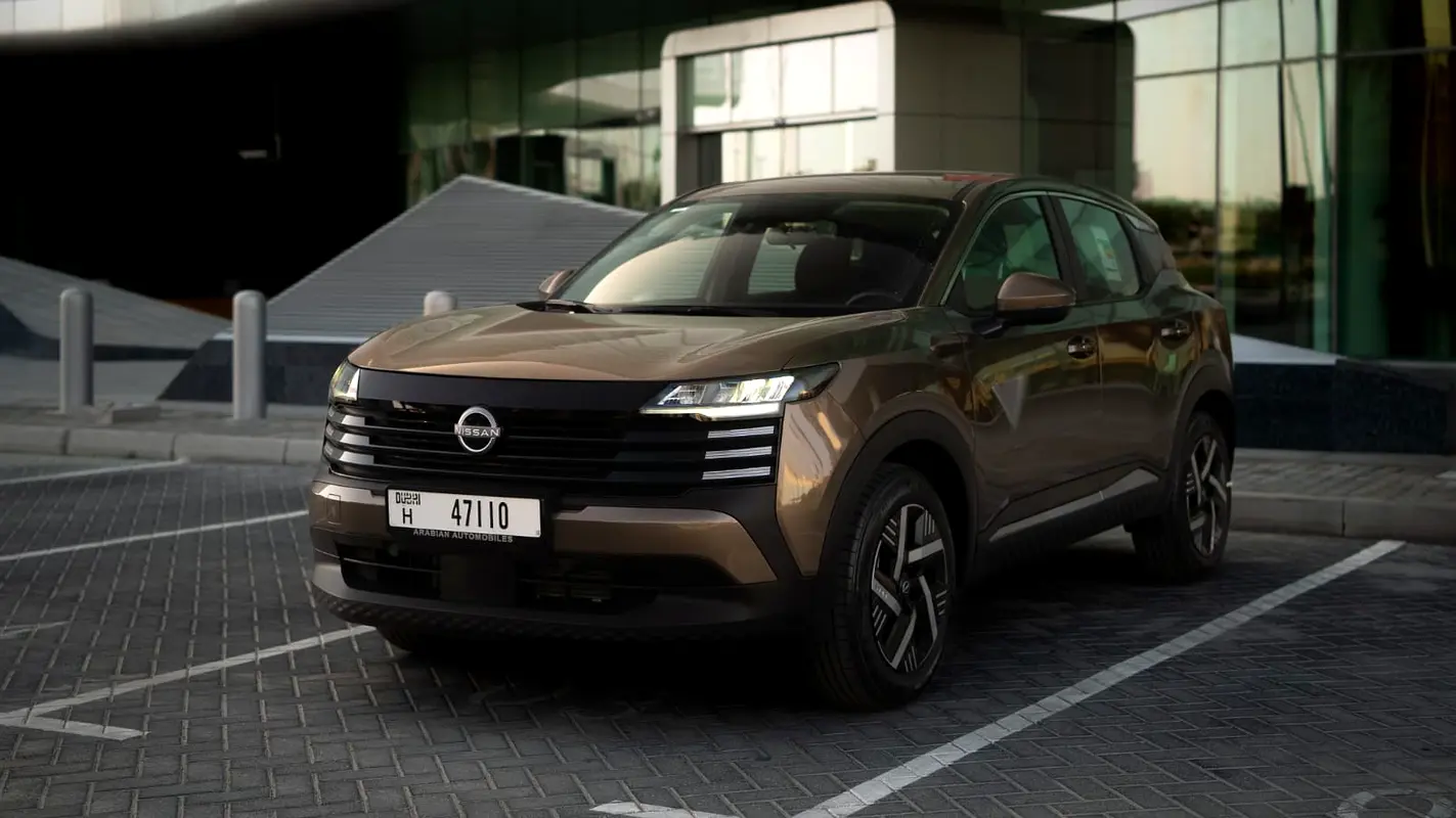 NISSAN KICKS 2025