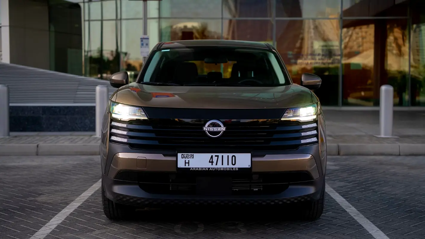 NISSAN KICKS 2025