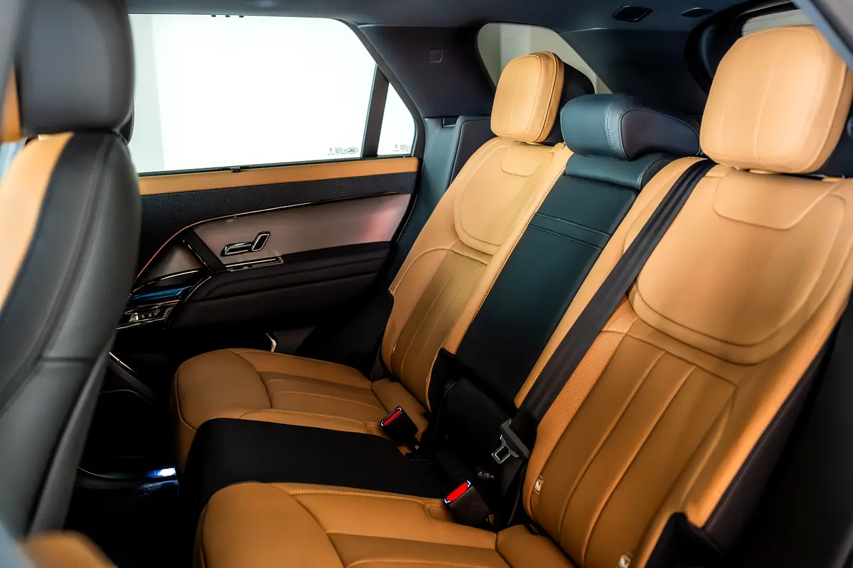 LAND ROVER SPORT 2023