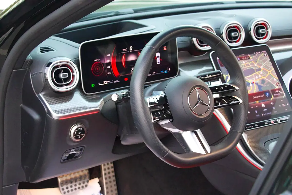 MERCEDES C Class 2025