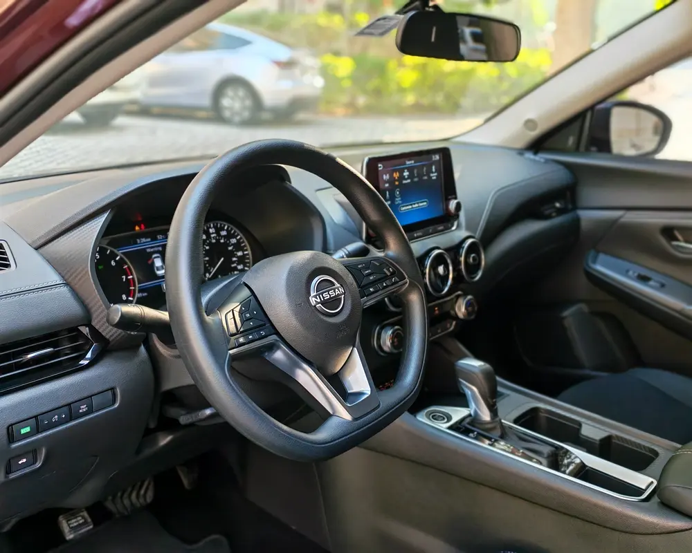 NISSAN SENTRA 2025