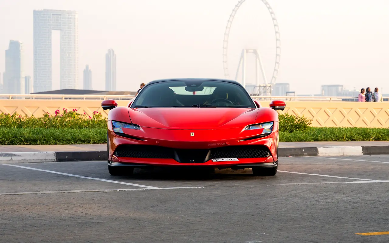 FERRARI SF90 2024
