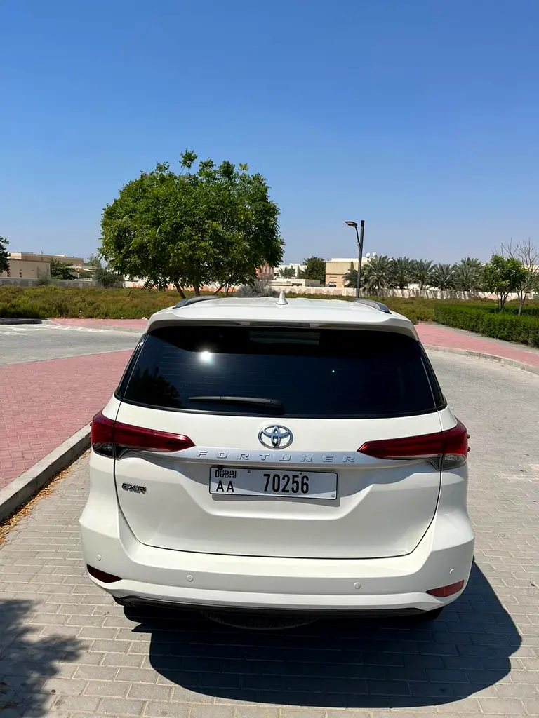 TOYOTA FORTUNER 2022