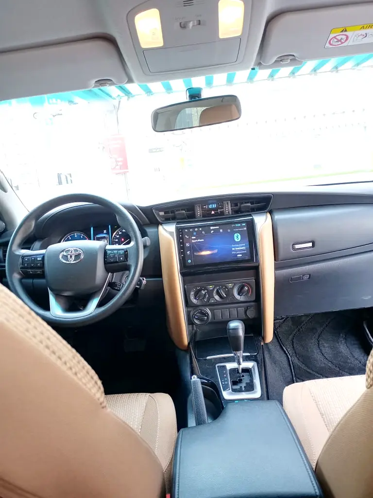 TOYOTA FORTUNER 2022