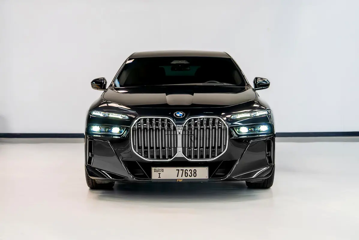 بي أم دبليو 7 SERIES 2023