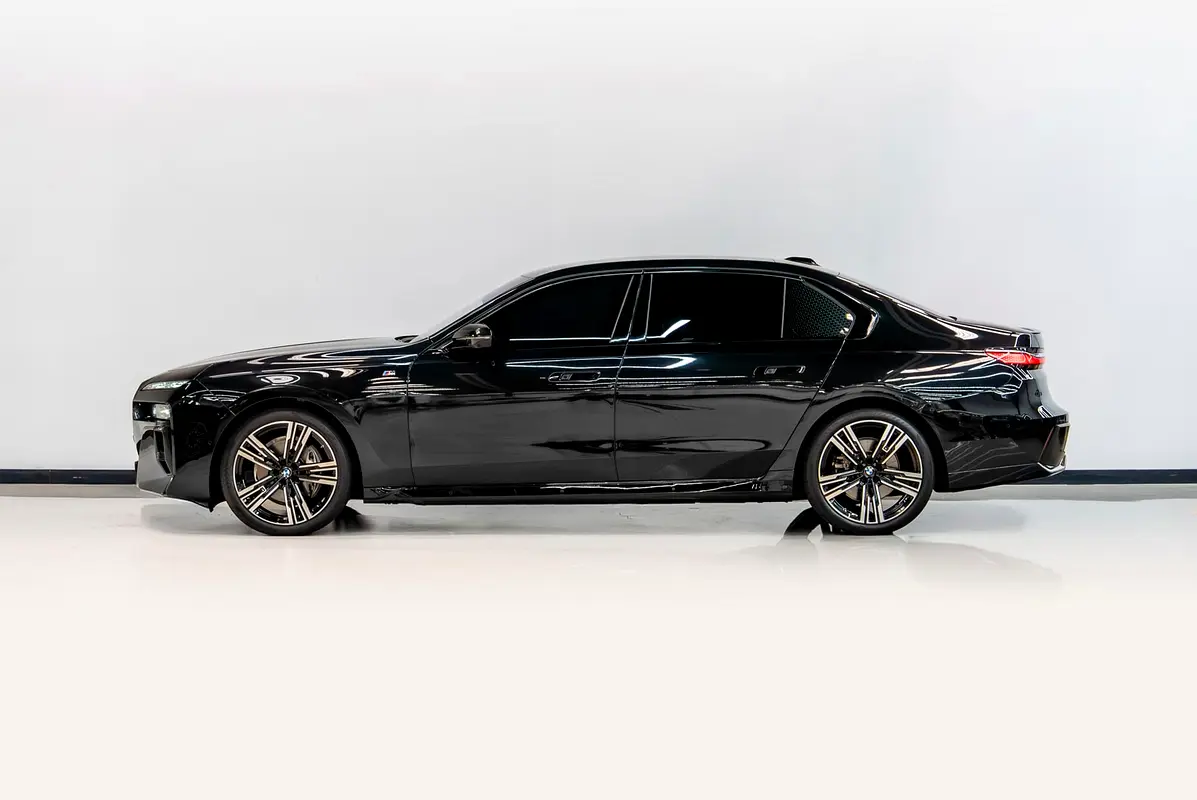 بي أم دبليو 7 SERIES 2023