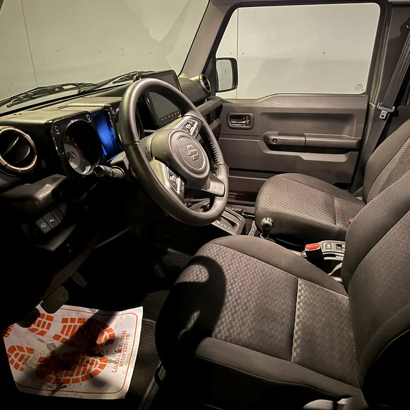 SUZUKI JIMNY 2024