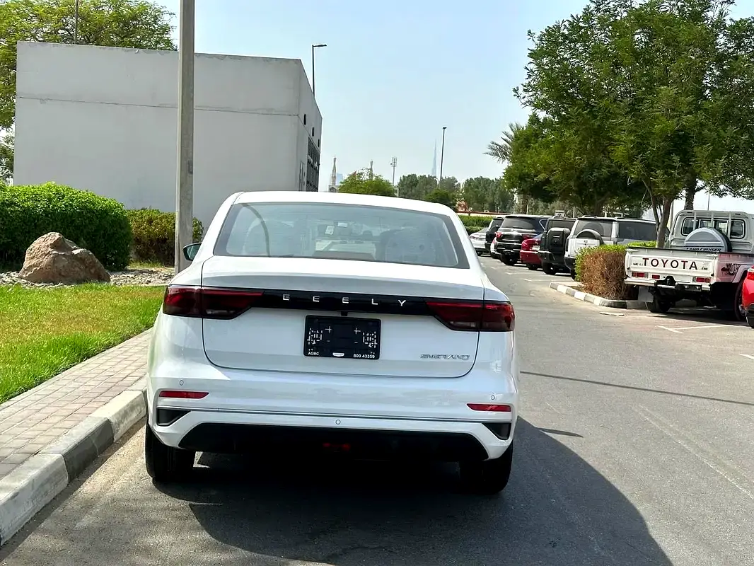 GEELY EMGRAND 2025