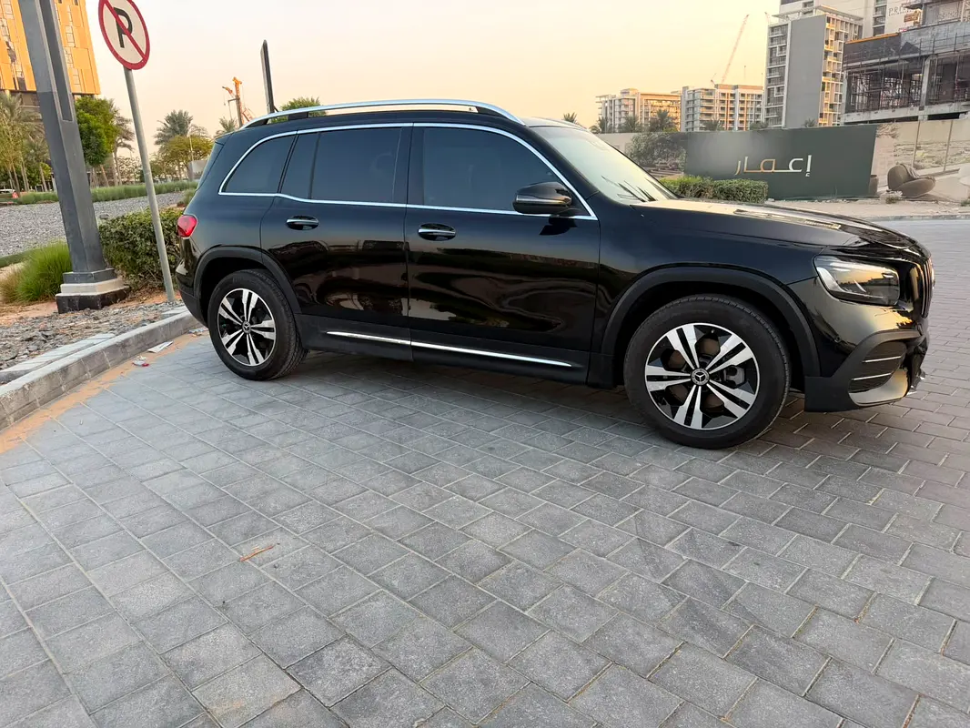 MERCEDES GLB CLASS 2026