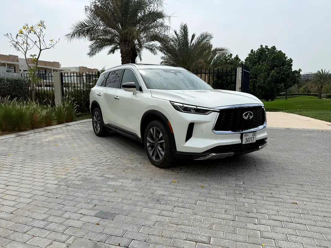 انفينتي QX60 2024