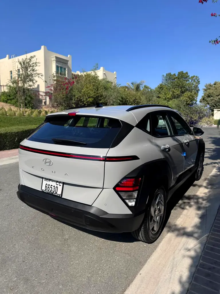 HYUNDAI KONA 2025