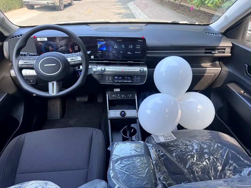 HYUNDAI KONA 2025