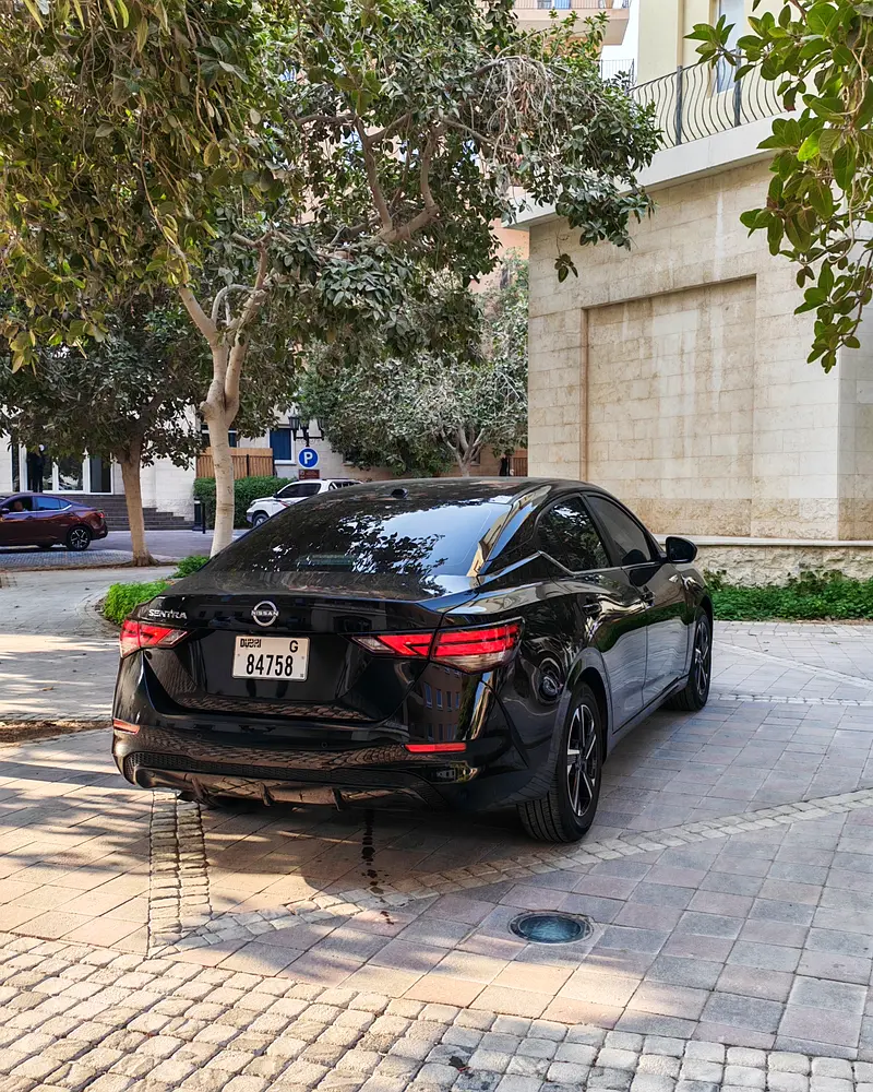 NISSAN SENTRA 2025