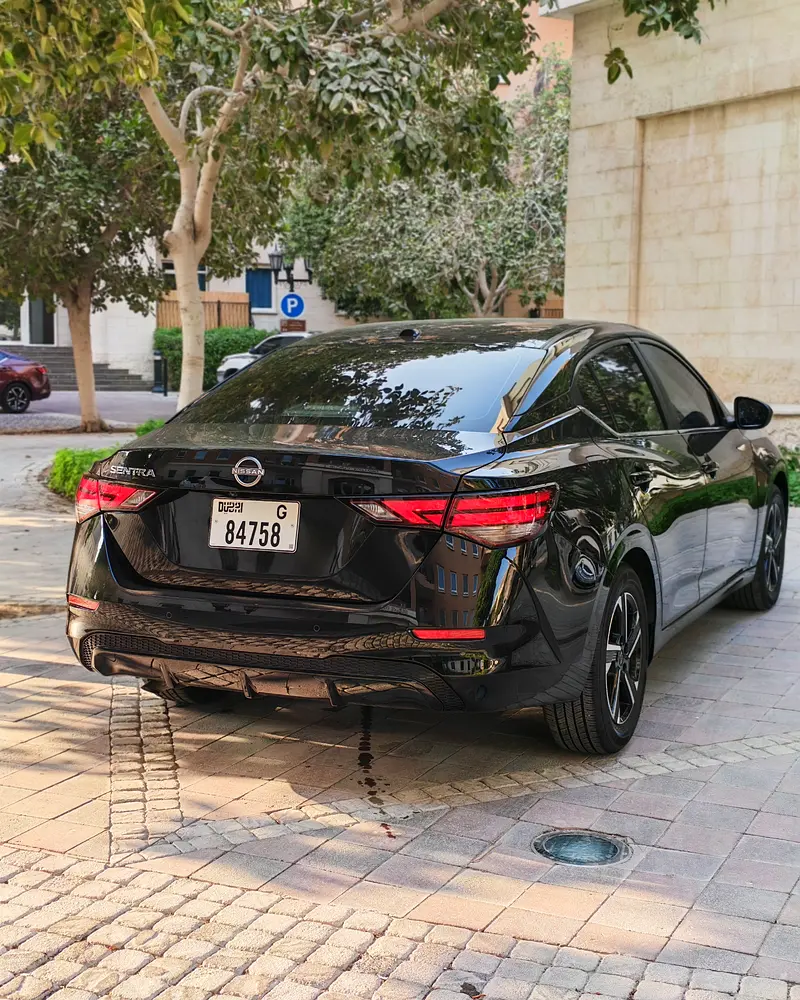 NISSAN SENTRA 2025