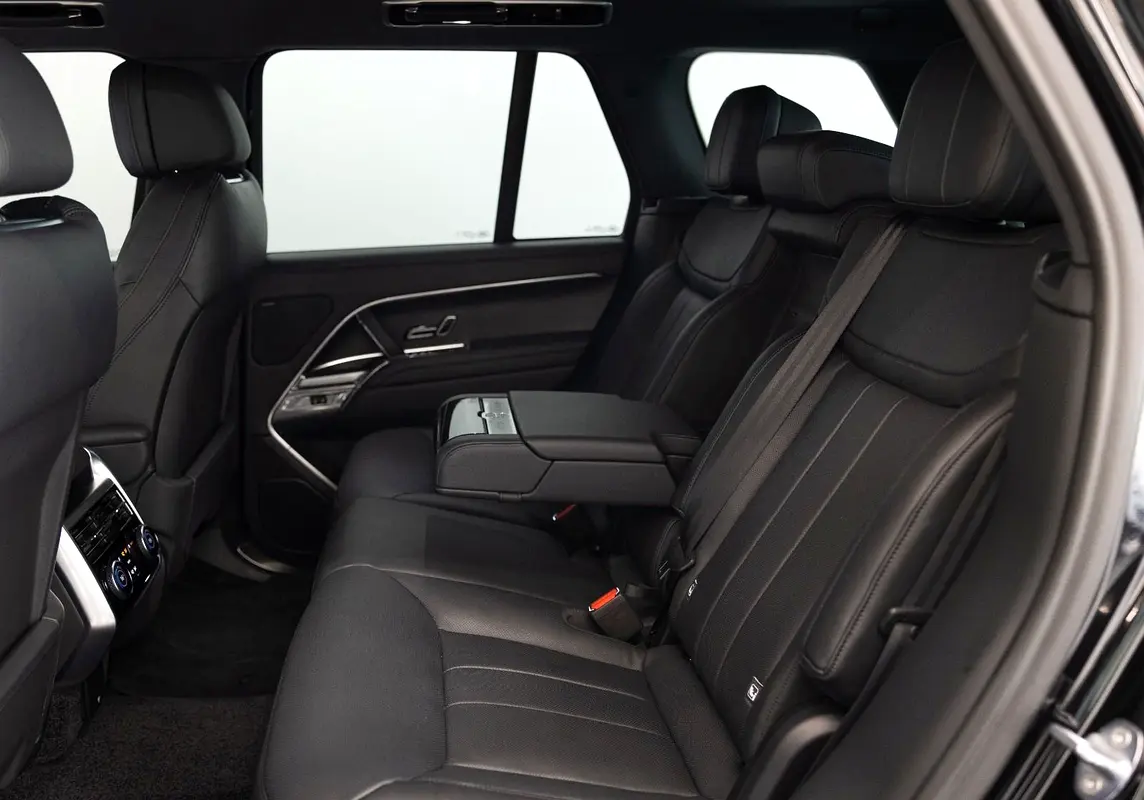 LAND ROVER VOGUE 2025